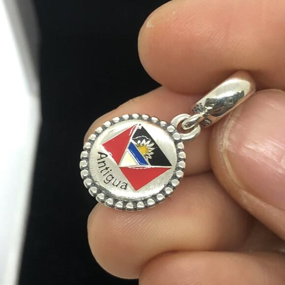 ✨🔥Pandora Antigua Flag Charm S925 Silver with box - Picture 3 of 4